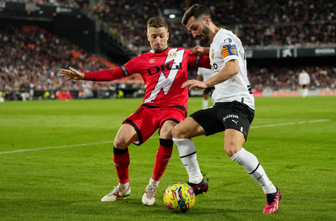 Nhận định trận Rayo Vallecano vs Valencia, 19h00 ngày 19/04 (La Liga) 1 Nhận Định Trận Rayo Vallecano vs Valencia - Phân Tích Chi Tiết Trước Thềm So Tài